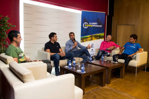 7424d-280418-GRAN-FONDO-LLORET_mesa-redonda_oscar-vifer-0238.jpg