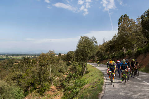 7fcb8-280418-GRAN-FONDO-LLORET_salida-sabado_oscar-vifer-9872.jpg